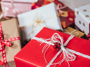 How to create personalized gifts and pleasant memories